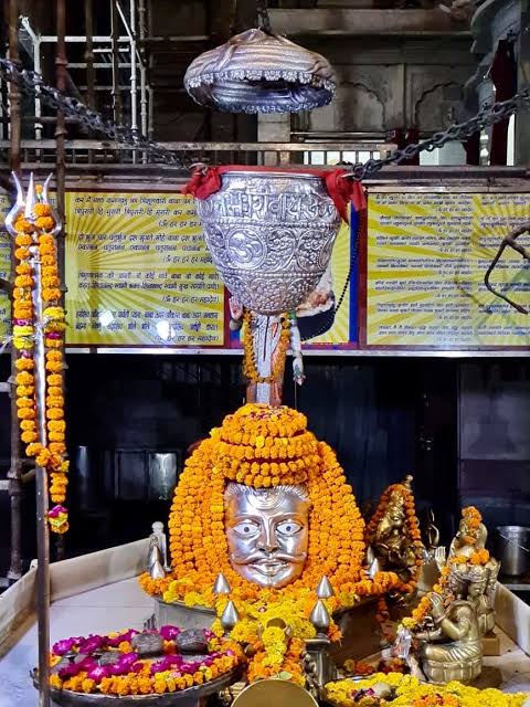 श्री मनकामेश्वर मंदिर, आगरा